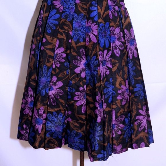 VTG 60's Daisy Floral Pleated Scooter Dress XS/S - Picture 3 of 12